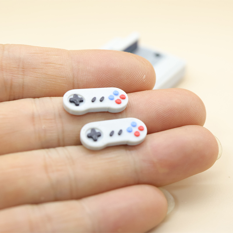 1set Dollhouse Mini Retro Game - Retro Gaming Nostalgia review and price
